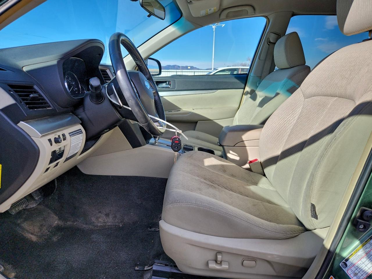 2012 SUBARU OUTBACK 2.5I PREMIUM photo 7