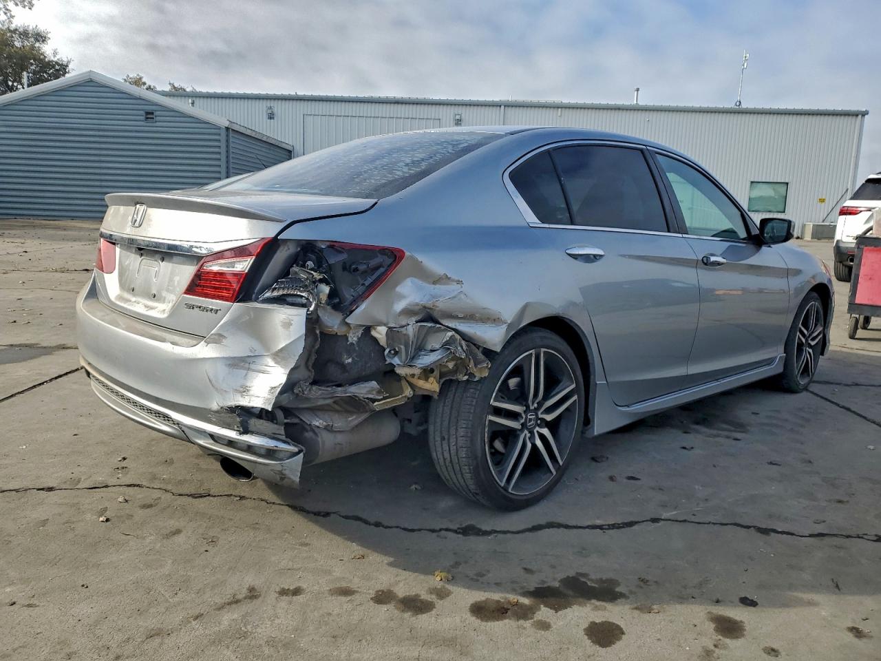 2017 HONDA ACCORD SPORT photo 5