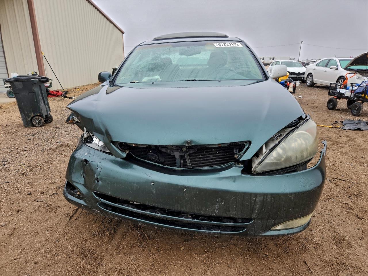 2002 TOYOTA CAMRY LE photo 5