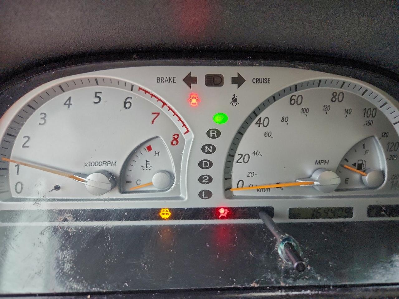 2002 TOYOTA CAMRY LE photo 9