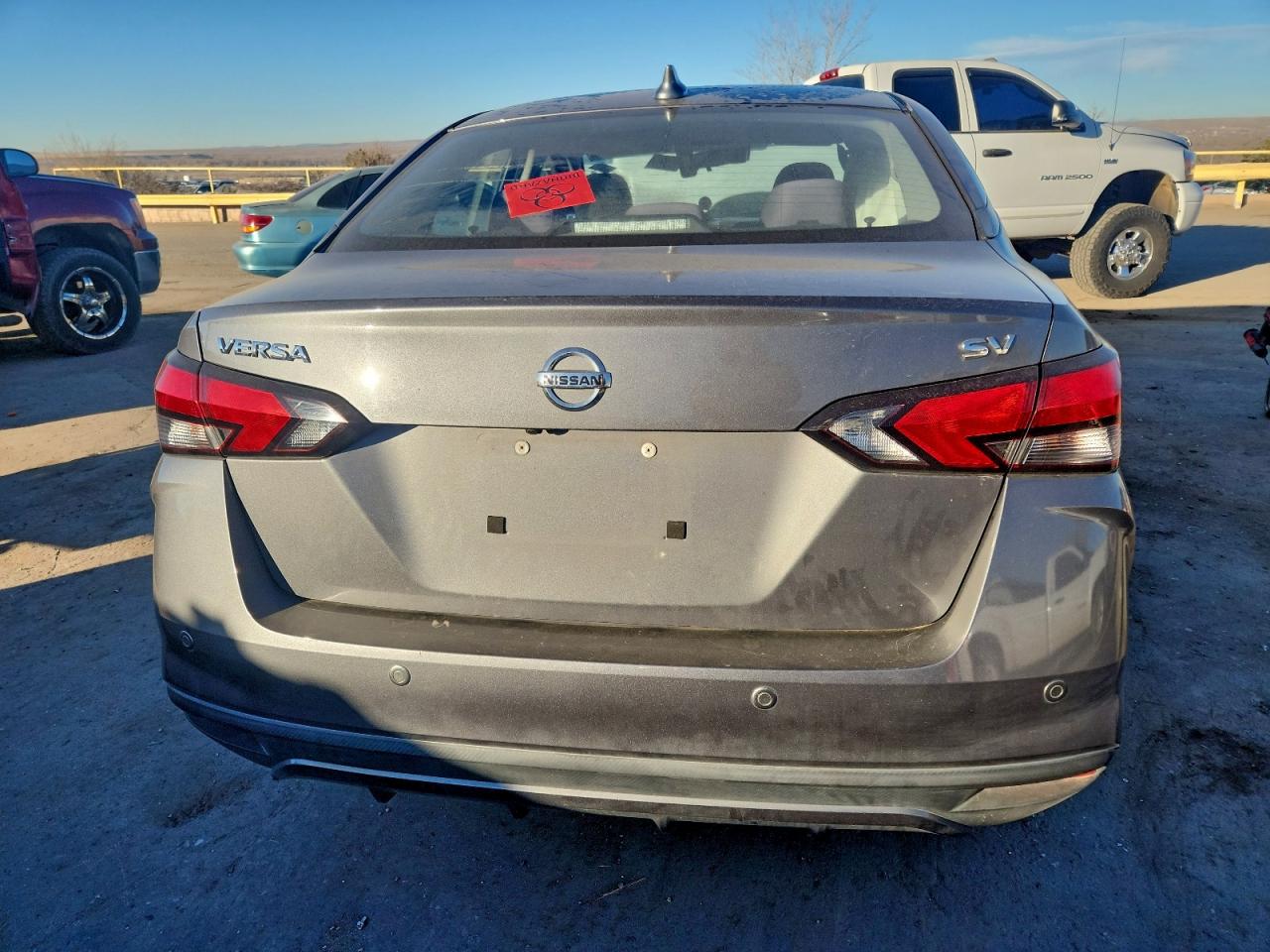 2021 NISSAN VERSA SV photo 11