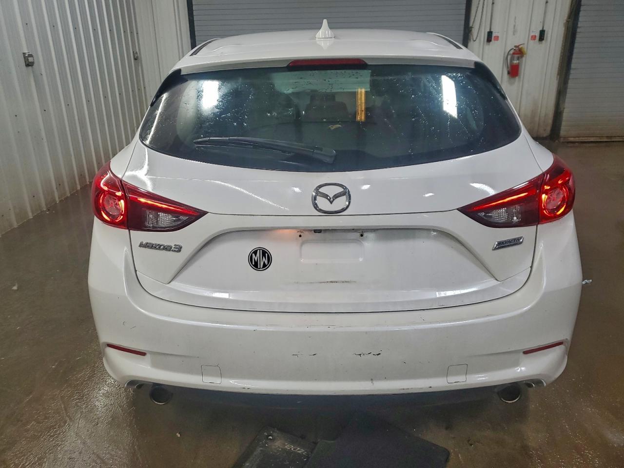 2018 MAZDA 3 GRAND TOURING photo 16