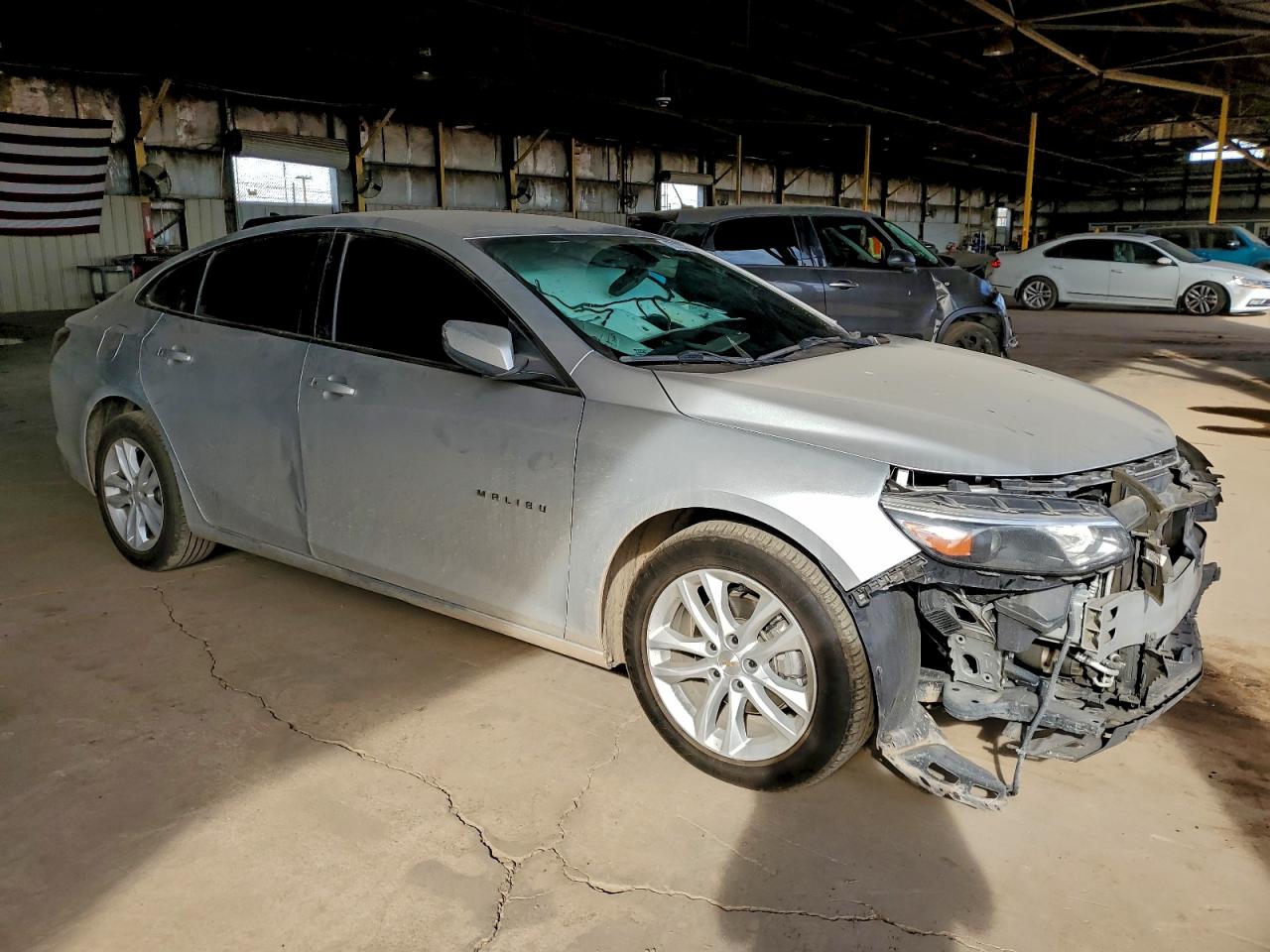 2018 CHEVROLET MALIBU LT photo 4