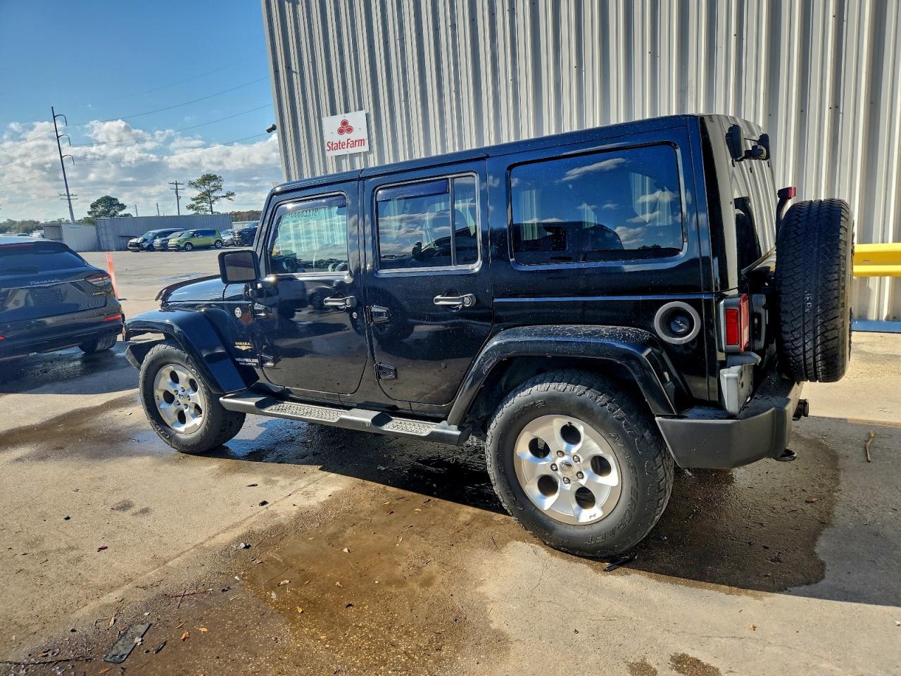2015 JEEP WRANGLER UNLIMITED SAHARA photo 3