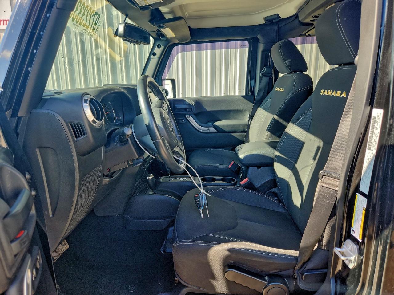 2015 JEEP WRANGLER UNLIMITED SAHARA photo 13