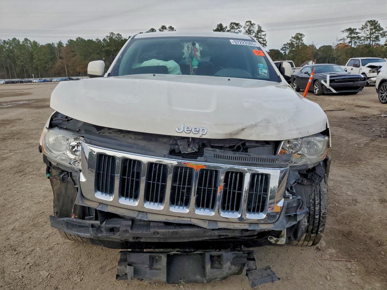 2011 JEEP GRAND CHEROKEE LAREDO photo 13