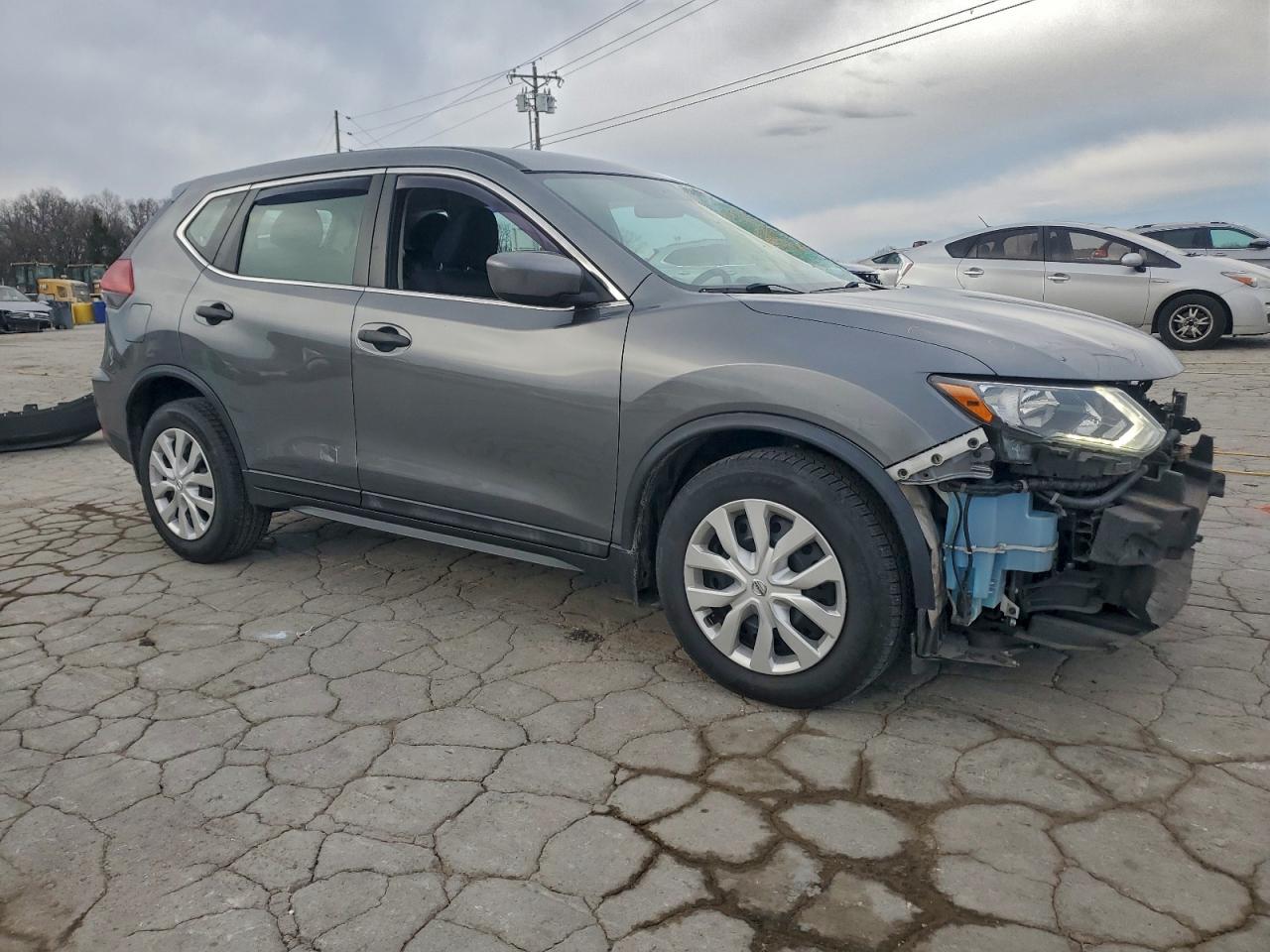 2018 NISSAN ROGUE S photo 4