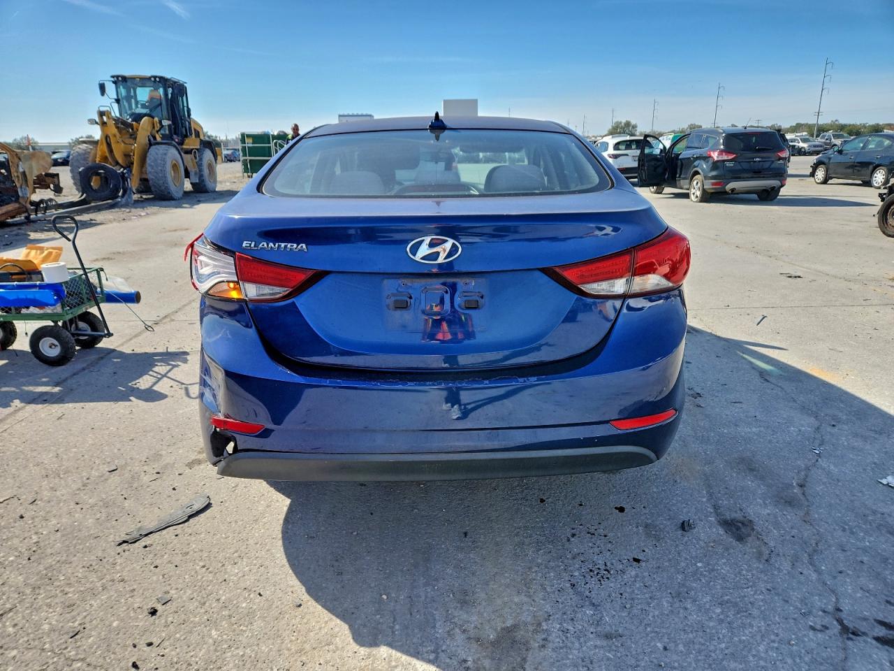 2016 HYUNDAI ELANTRA SE photo 6
