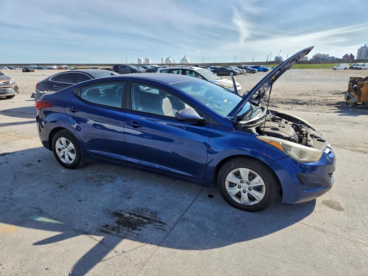 2016 HYUNDAI ELANTRA SE photo 4