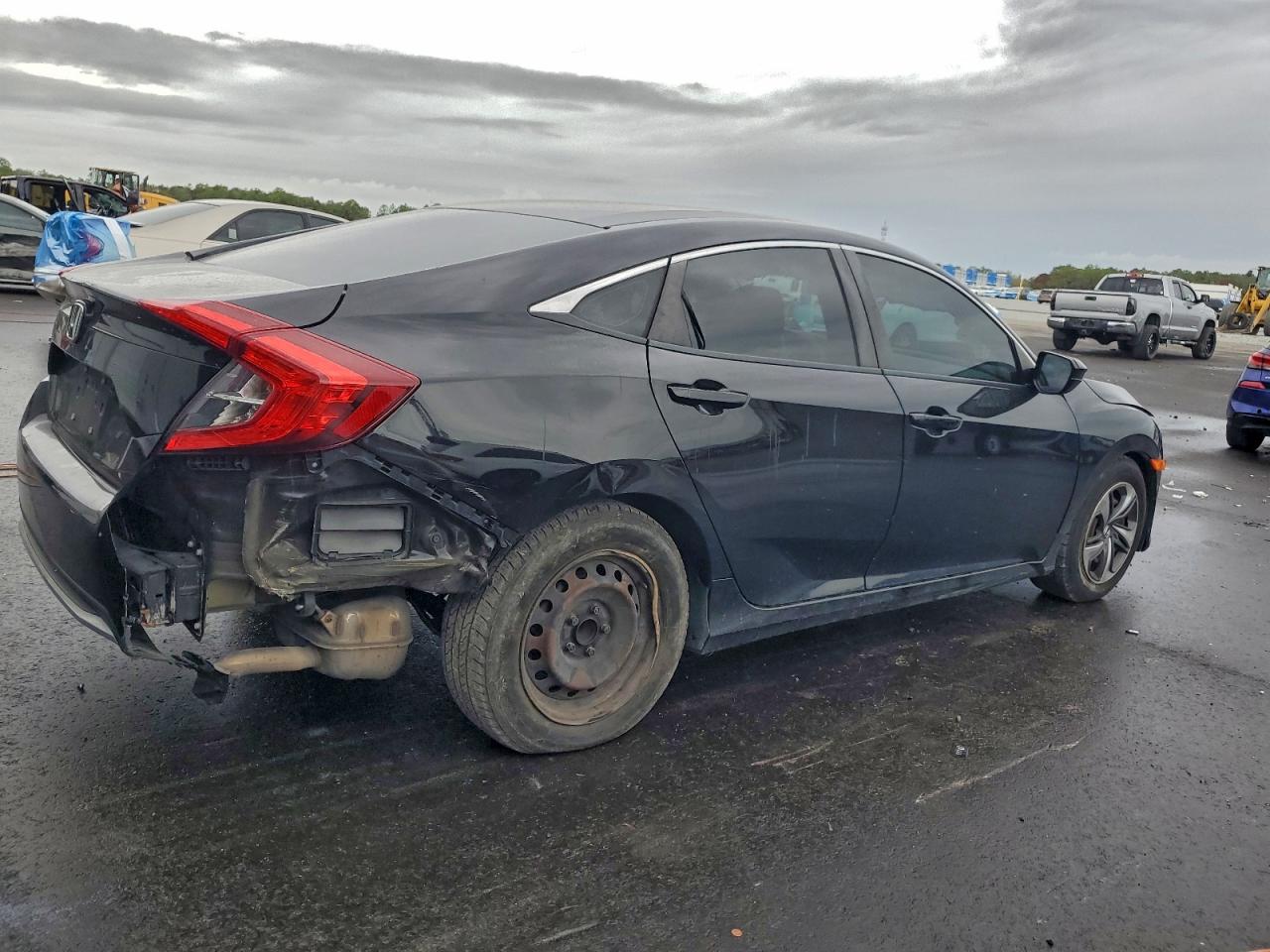 2020 HONDA CIVIC LX photo 3