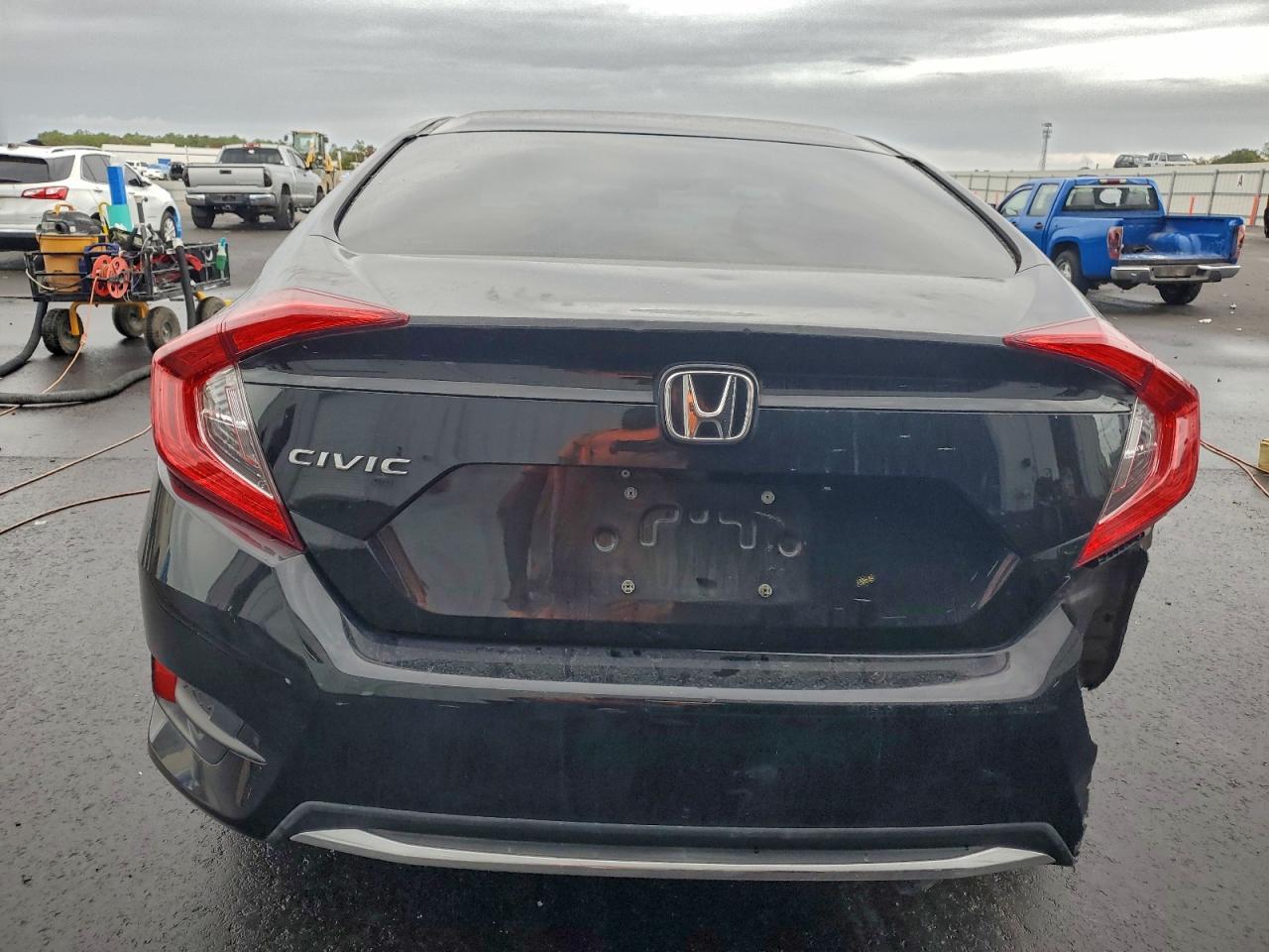 2020 HONDA CIVIC LX photo 6