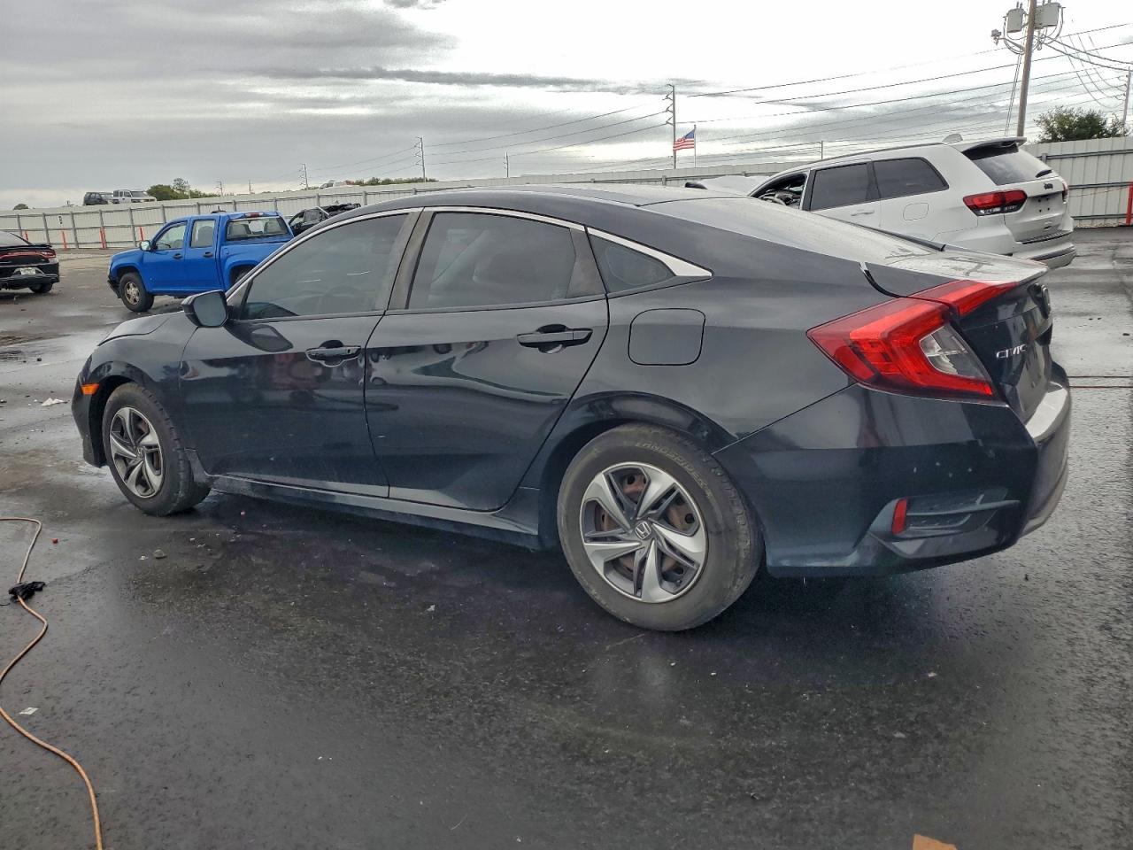2020 HONDA CIVIC LX photo 2
