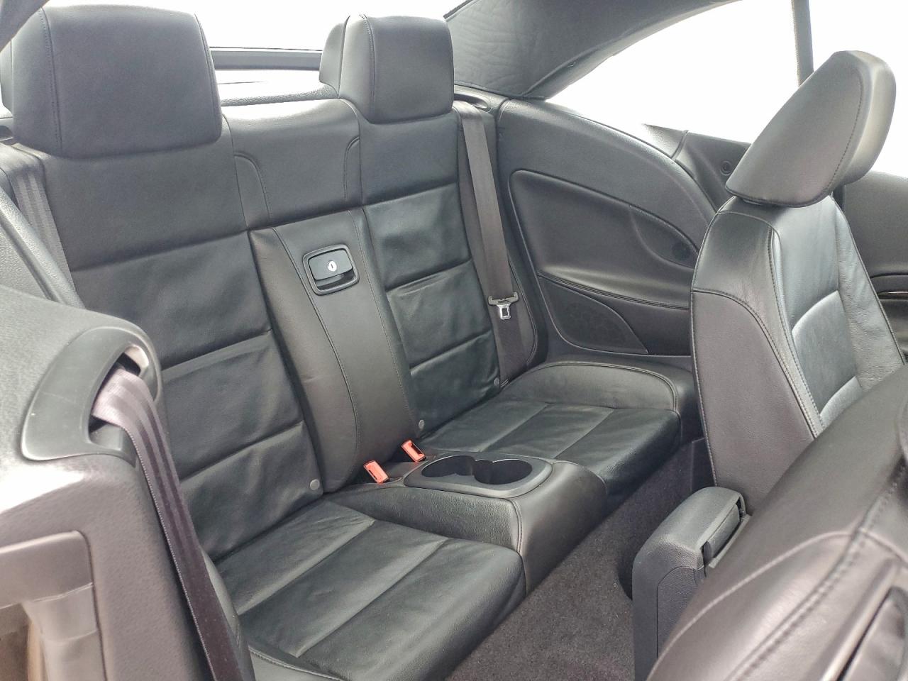 2013 VOLKSWAGEN EOS LUX photo 19