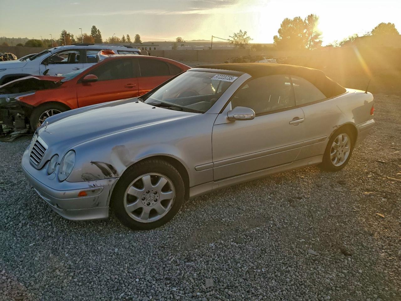 2003 MERCEDES-BENZ CLK