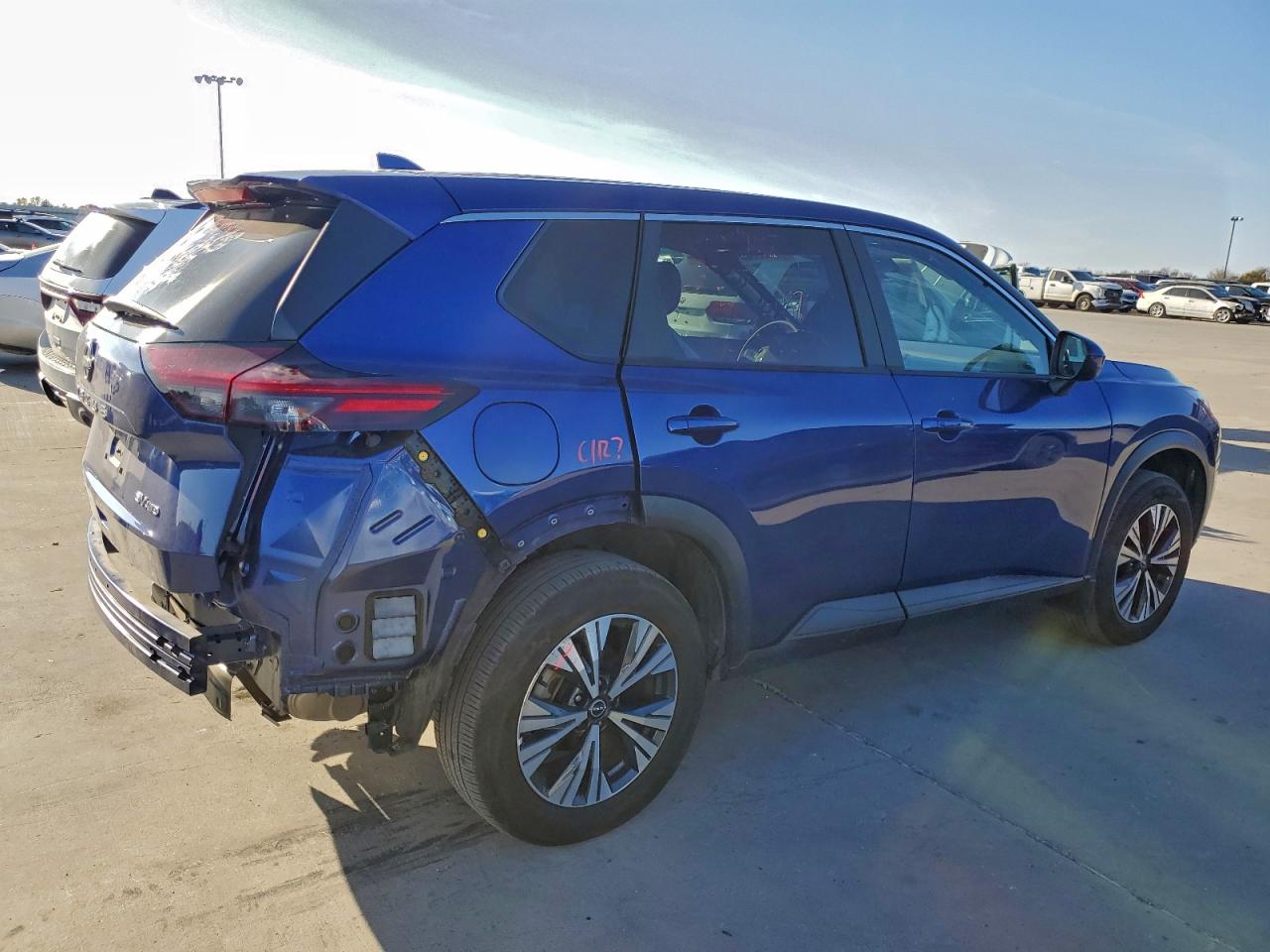 2023 NISSAN ROGUE SV photo 5