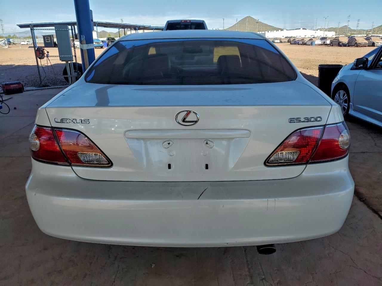2003 LEXUS ES 300 photo 11