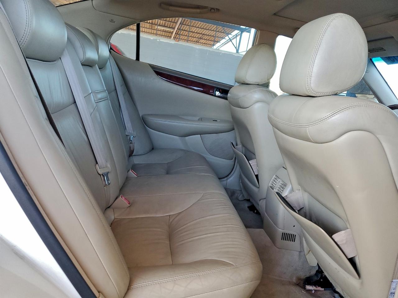 2003 LEXUS ES 300 photo 19