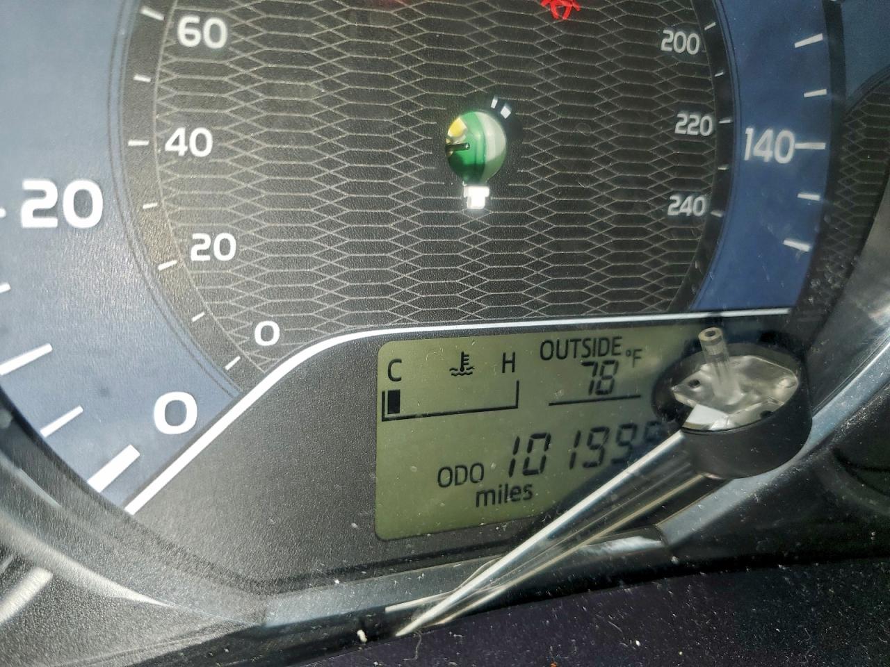 2014 TOYOTA COROLLA L photo 17