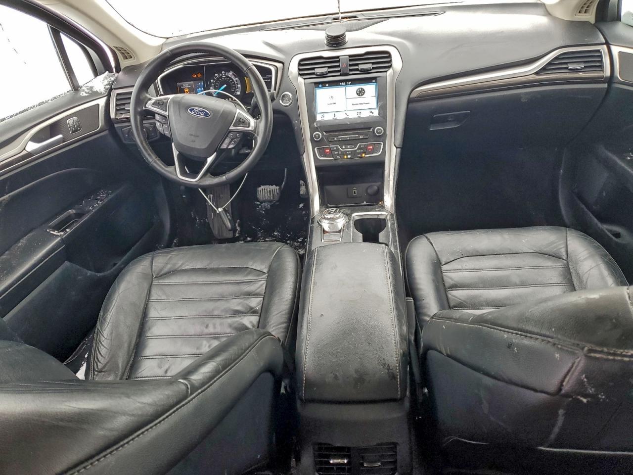2017 FORD FUSION SE photo 8