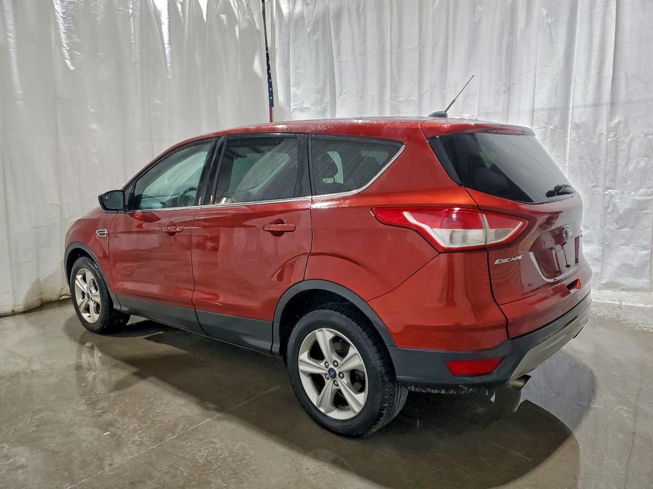 2016 FORD ESCAPE SE photo 2