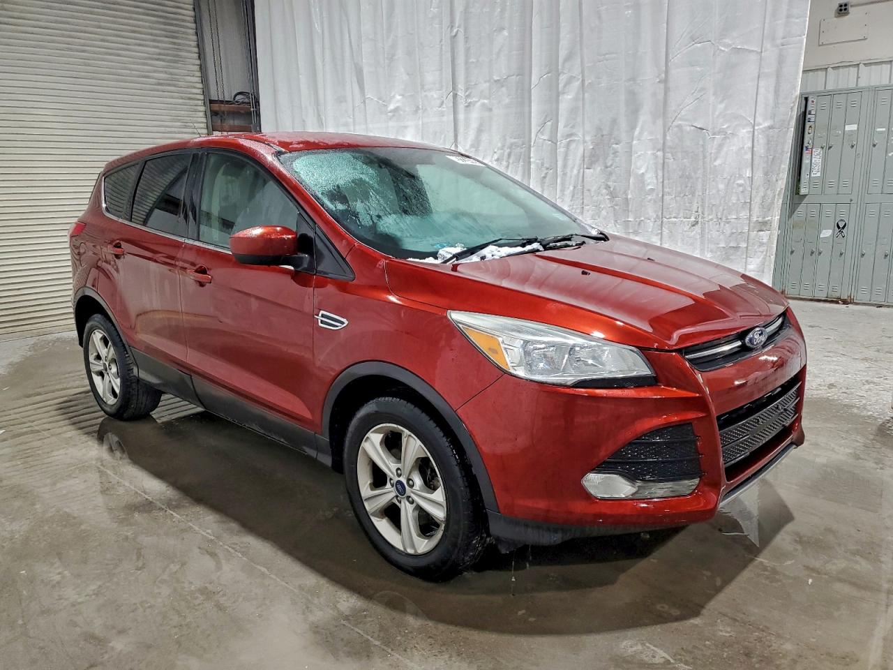 2016 FORD ESCAPE SE photo 4