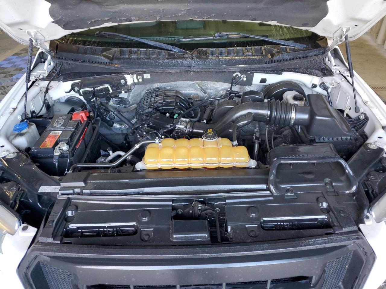 2015 FORD F150 photo 21