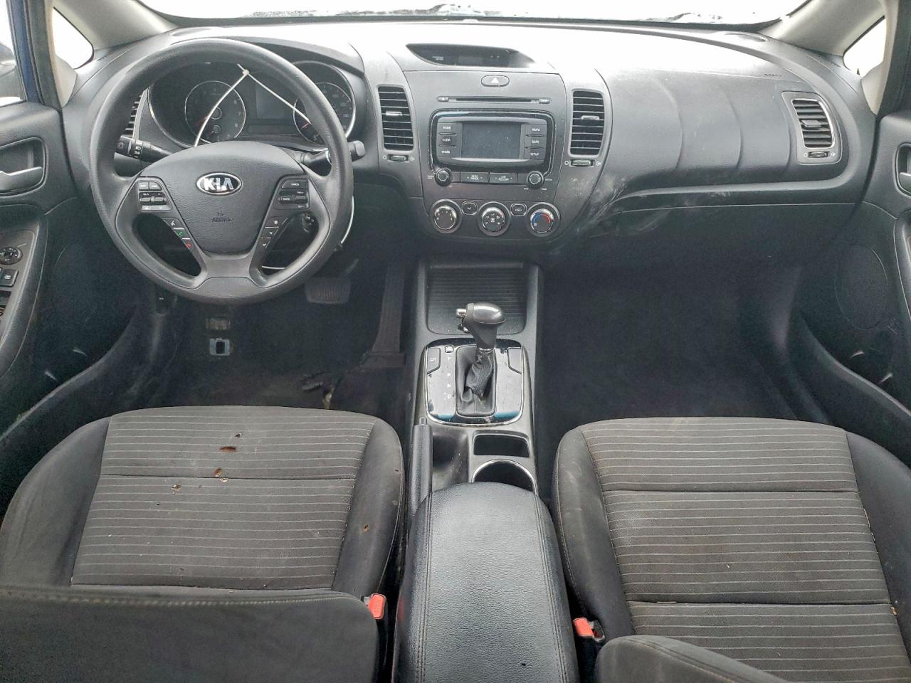 2017 KIA FORTE LX photo 22