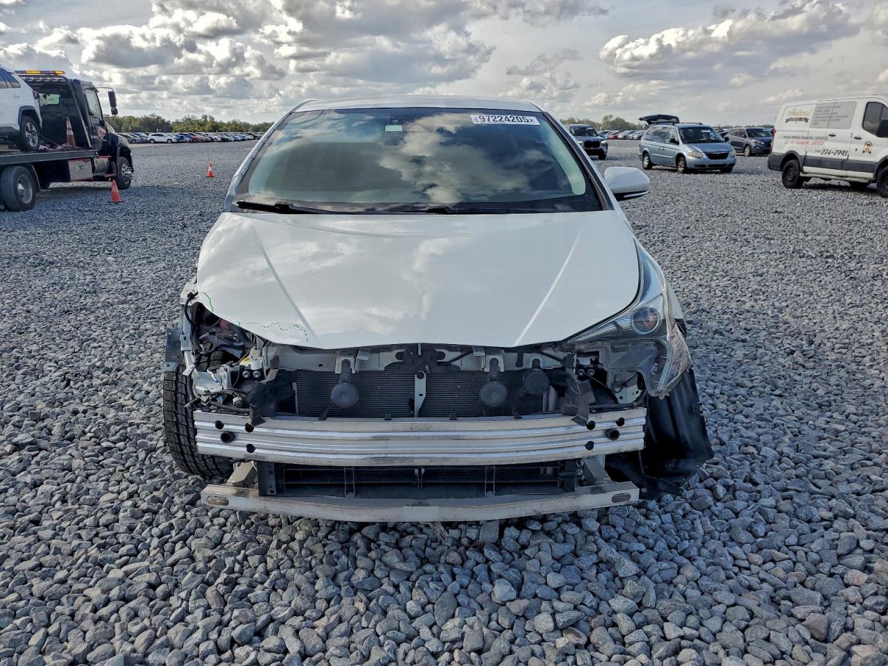 2018 TOYOTA PRIUS photo 13