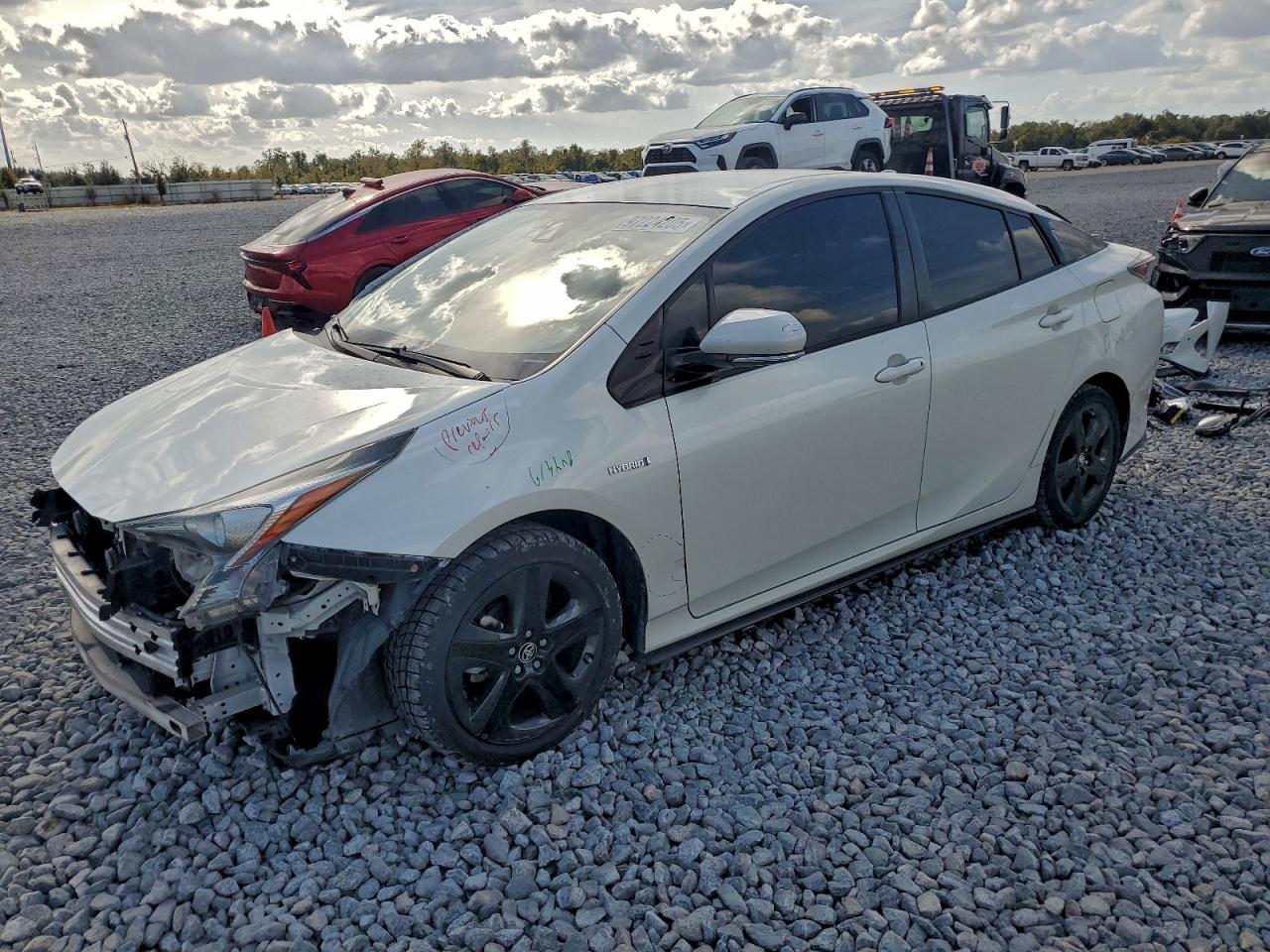 2018 TOYOTA PRIUS