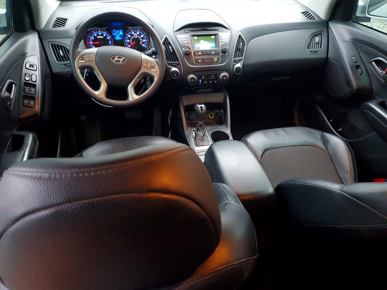 2015 HYUNDAI TUCSON GLS photo 22