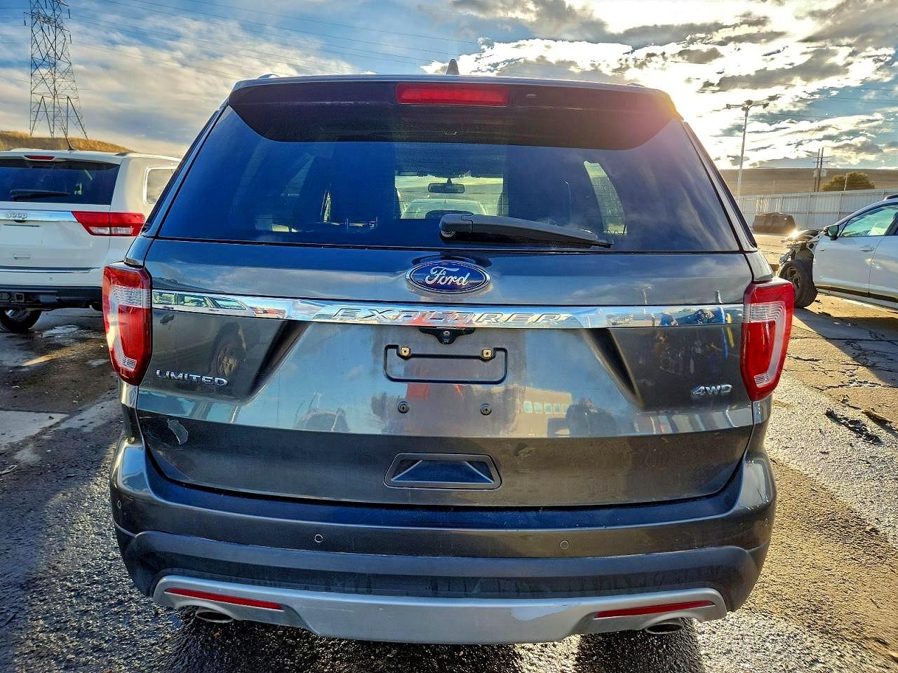 2017 FORD EXPLORER LIMITED photo 6