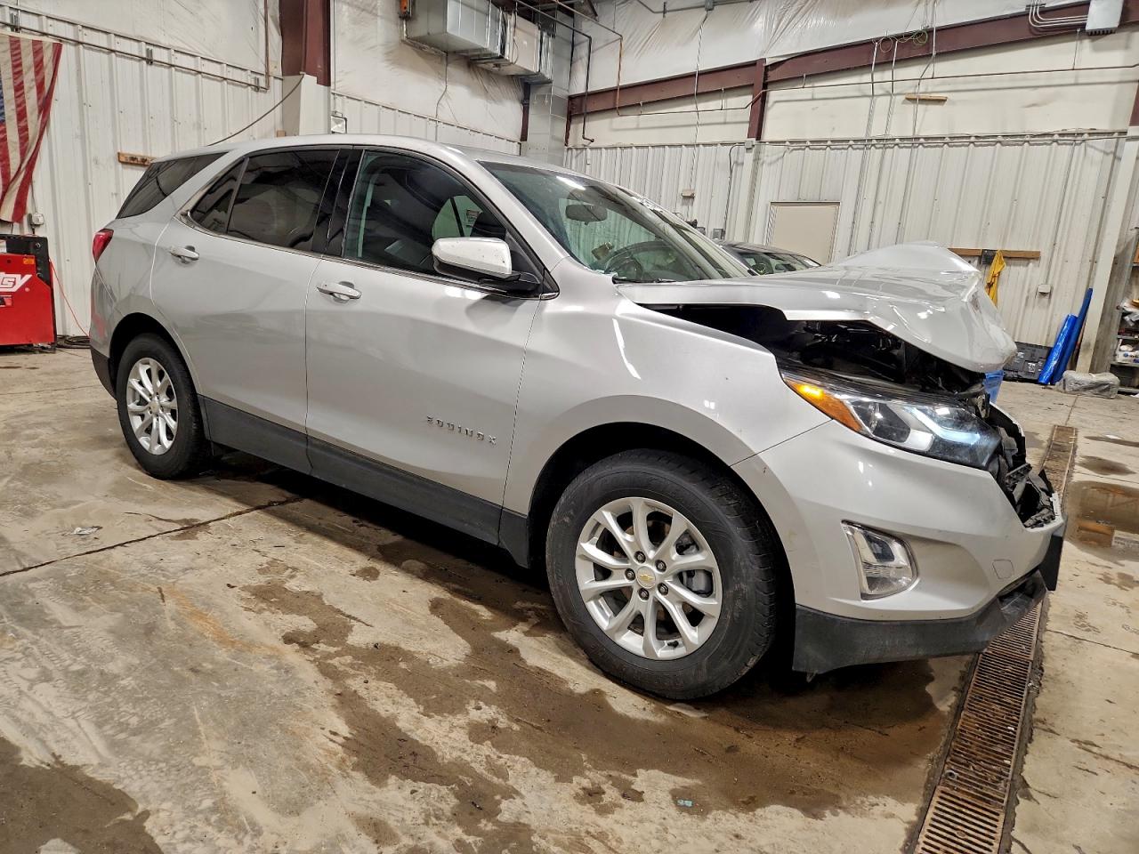 2019 CHEVROLET EQUINOX LT photo 4