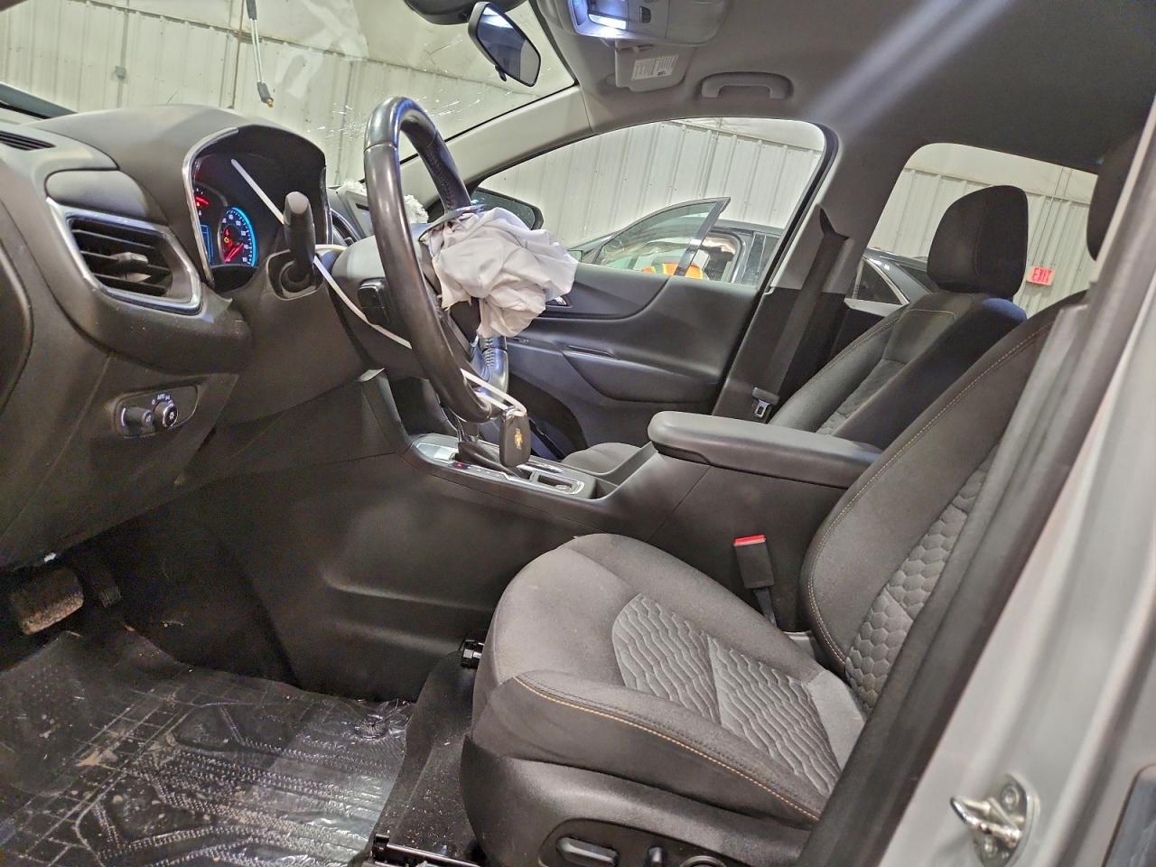 2019 CHEVROLET EQUINOX LT photo 7
