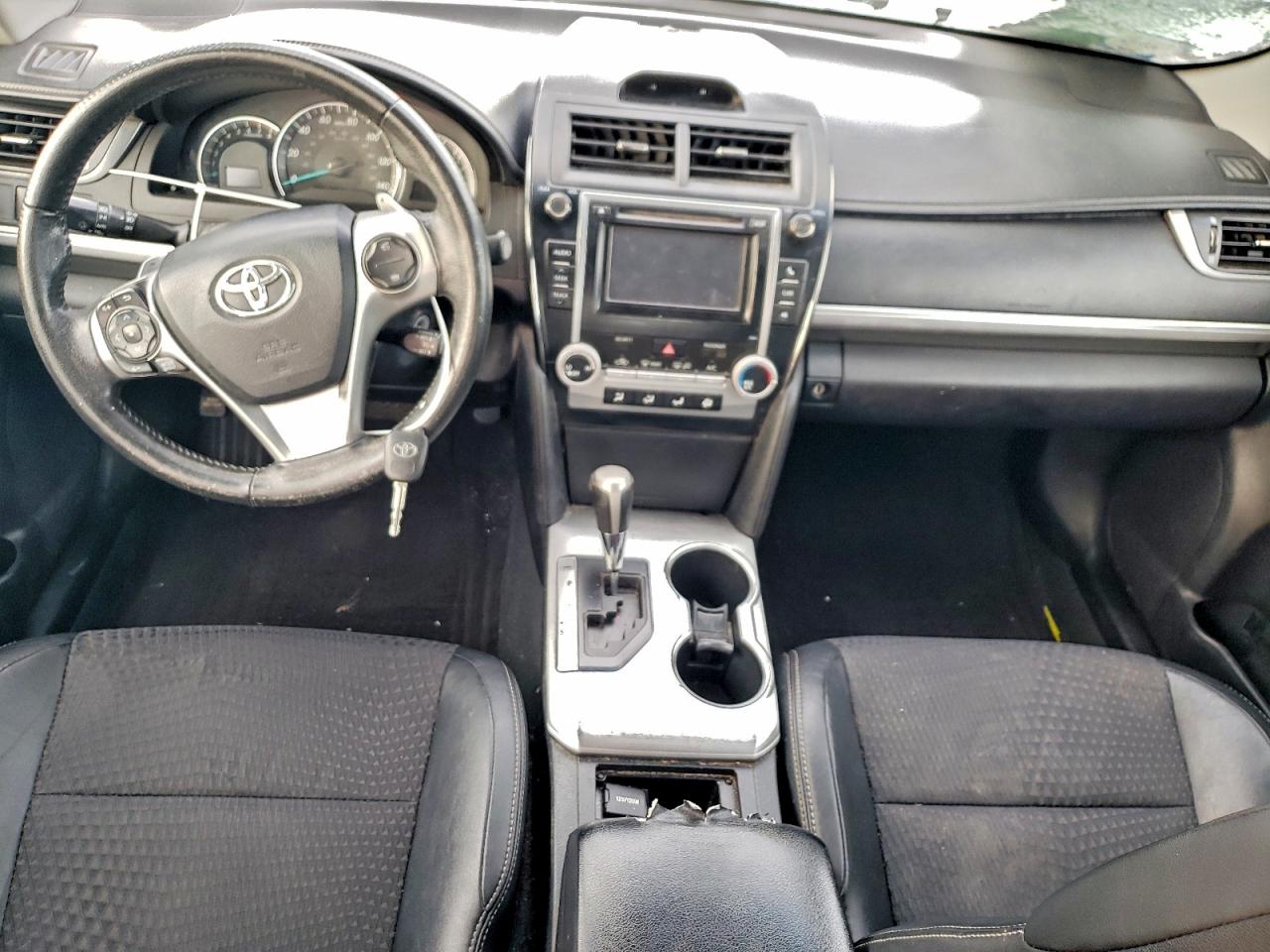 2012 TOYOTA CAMRY BASE photo 8