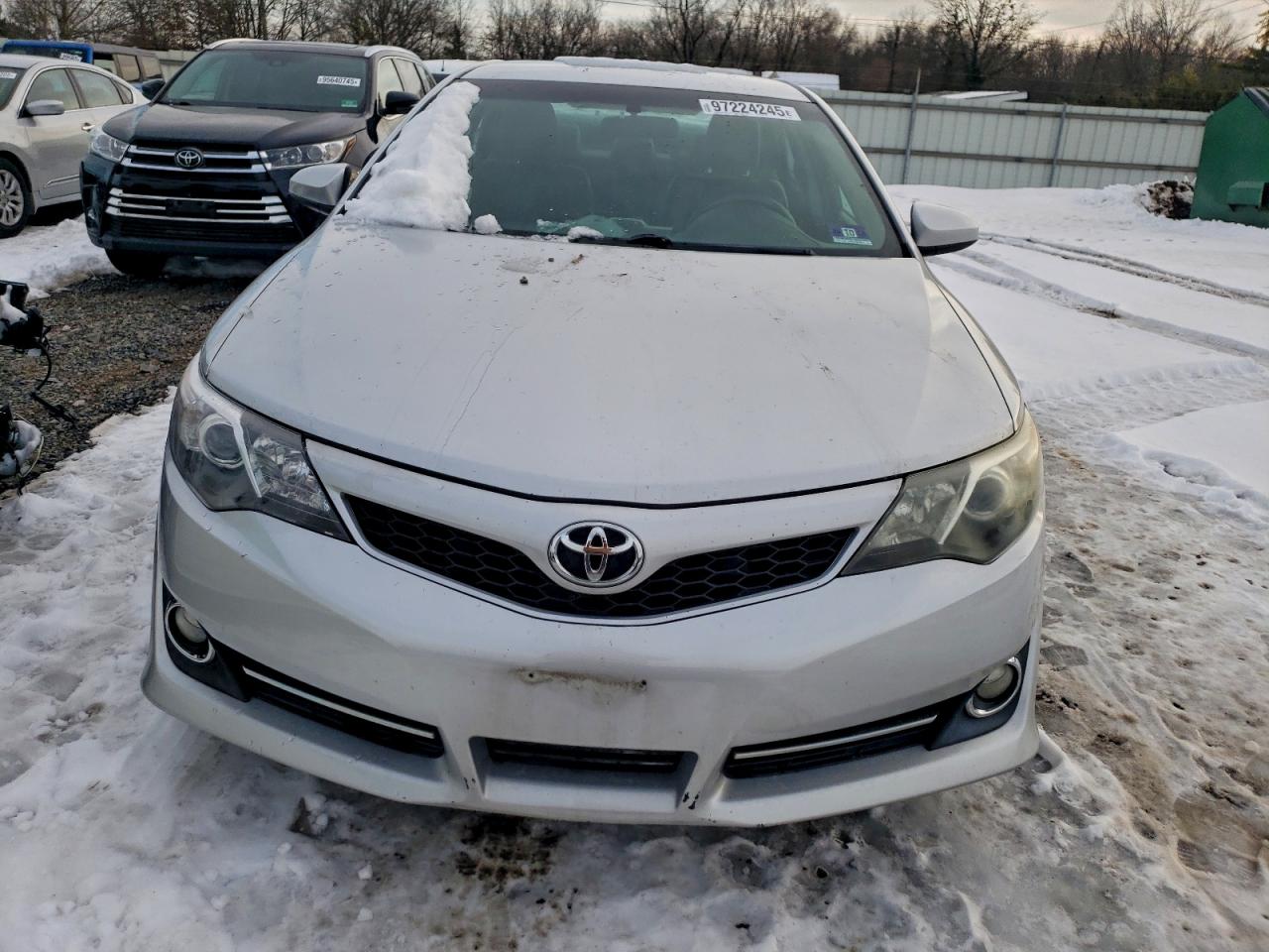 2012 TOYOTA CAMRY BASE photo 5