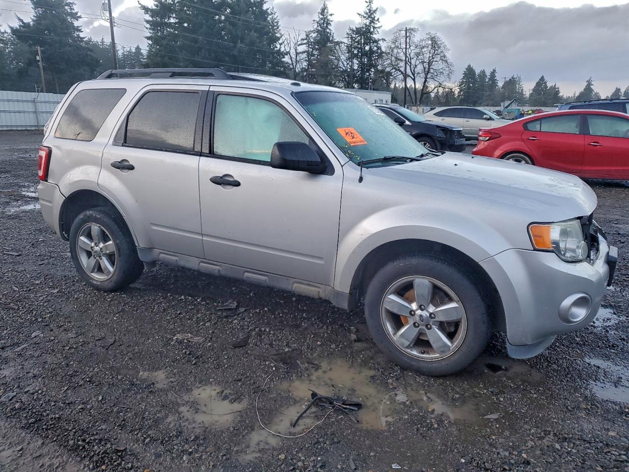 2012 FORD ESCAPE XLT photo 4