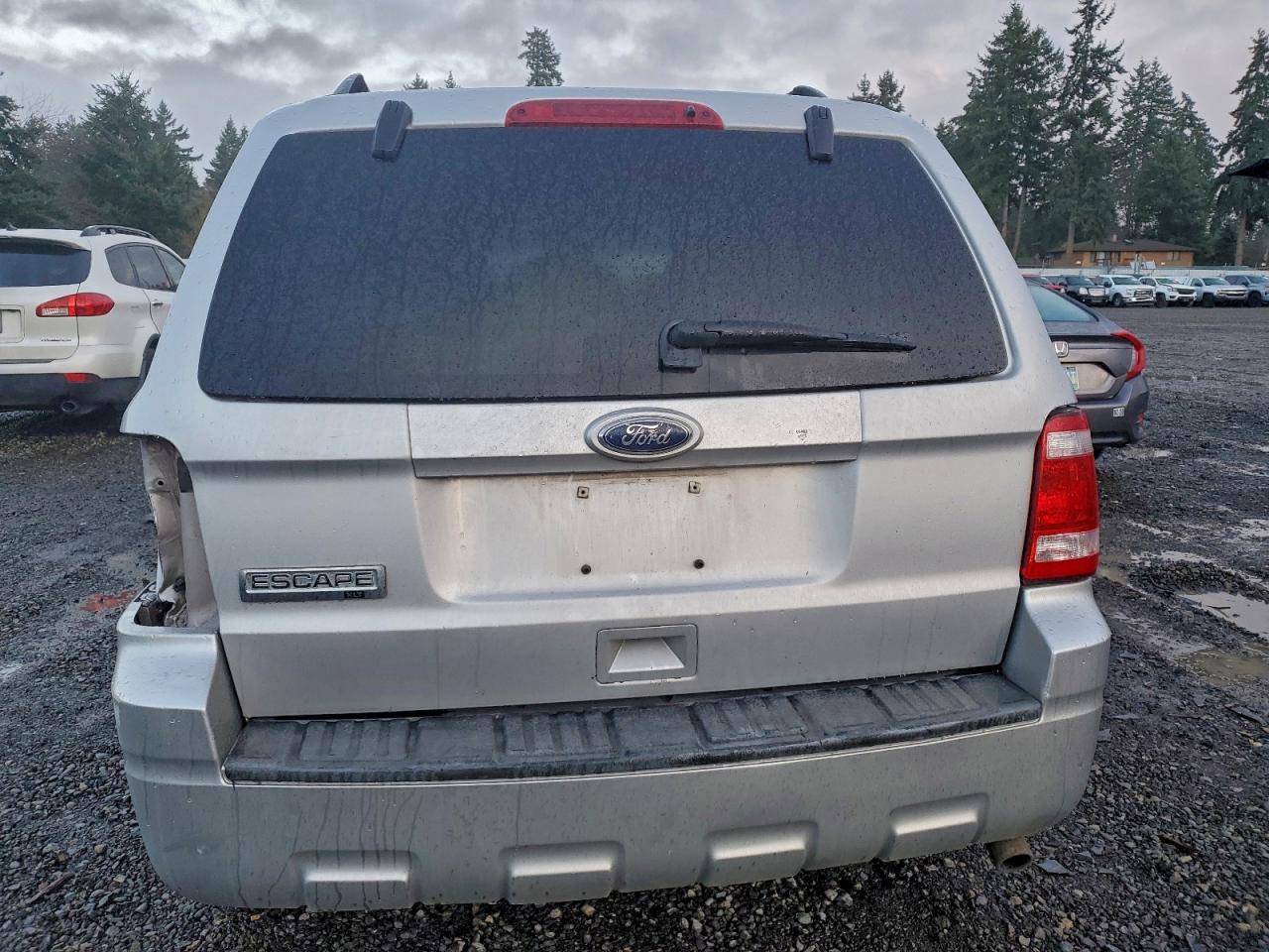 2012 FORD ESCAPE XLT photo 6