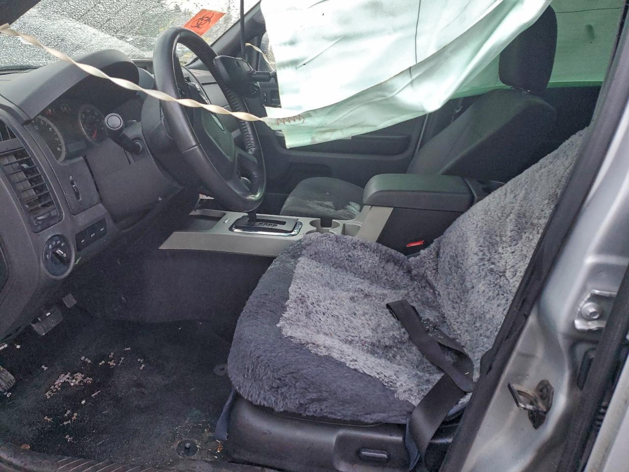 2012 FORD ESCAPE XLT photo 7