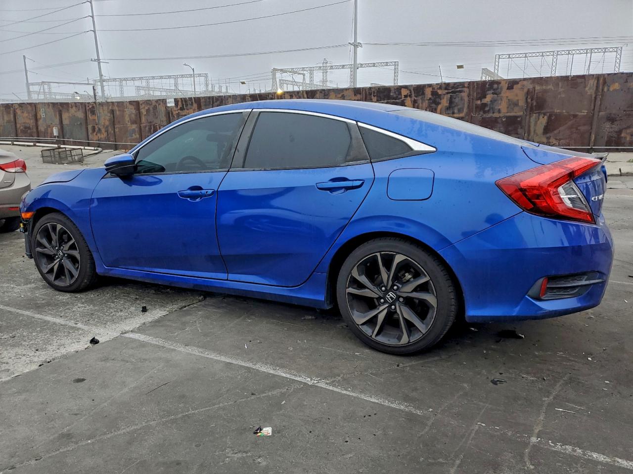 2020 HONDA CIVIC SPORT photo 2