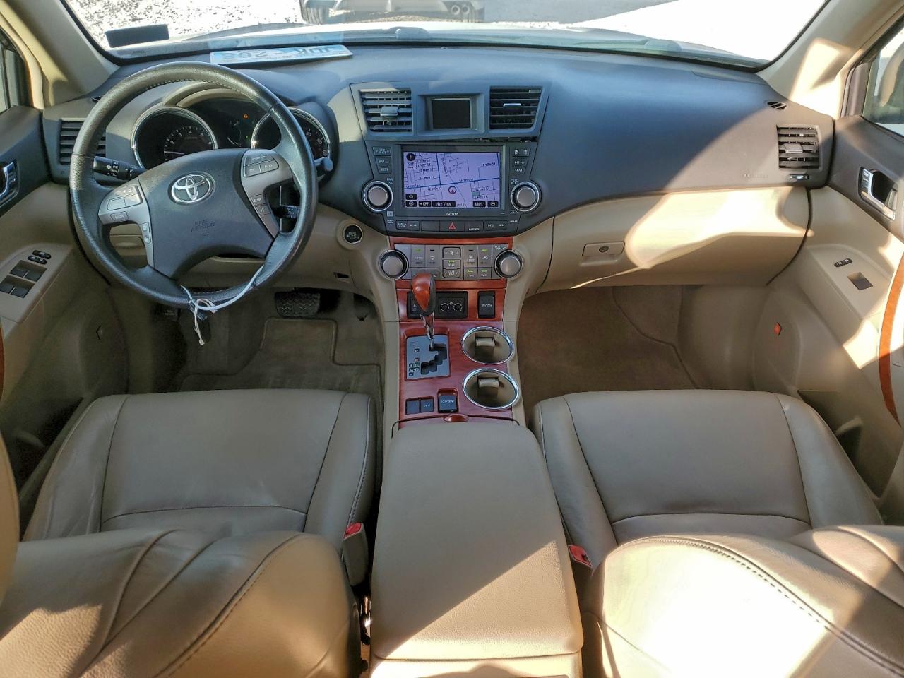 2010 TOYOTA HIGHLANDER LIMITED photo 8