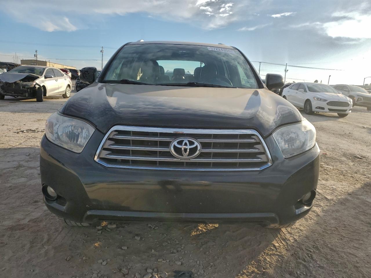 2010 TOYOTA HIGHLANDER LIMITED photo 5