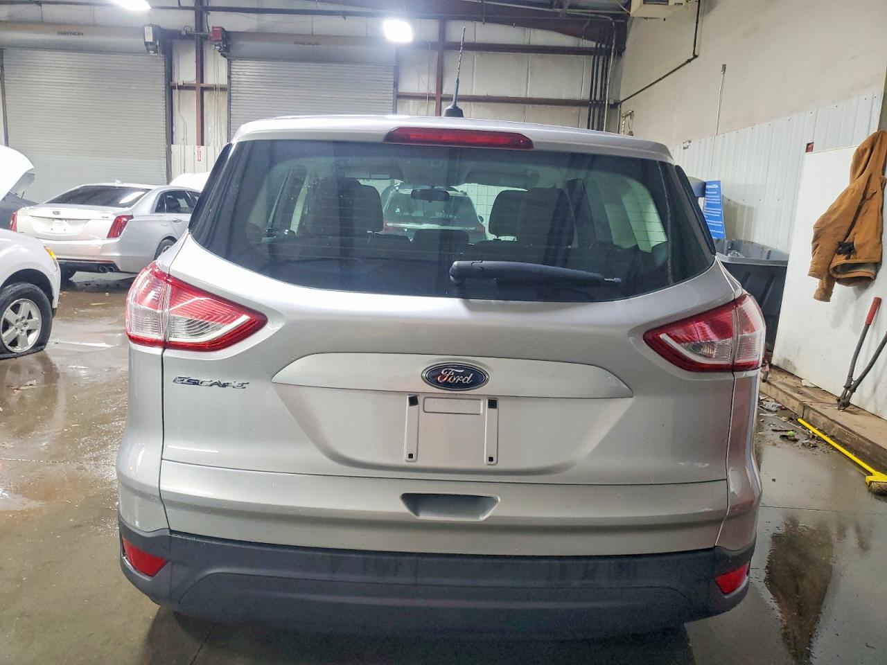 2013 FORD ESCAPE S photo 11