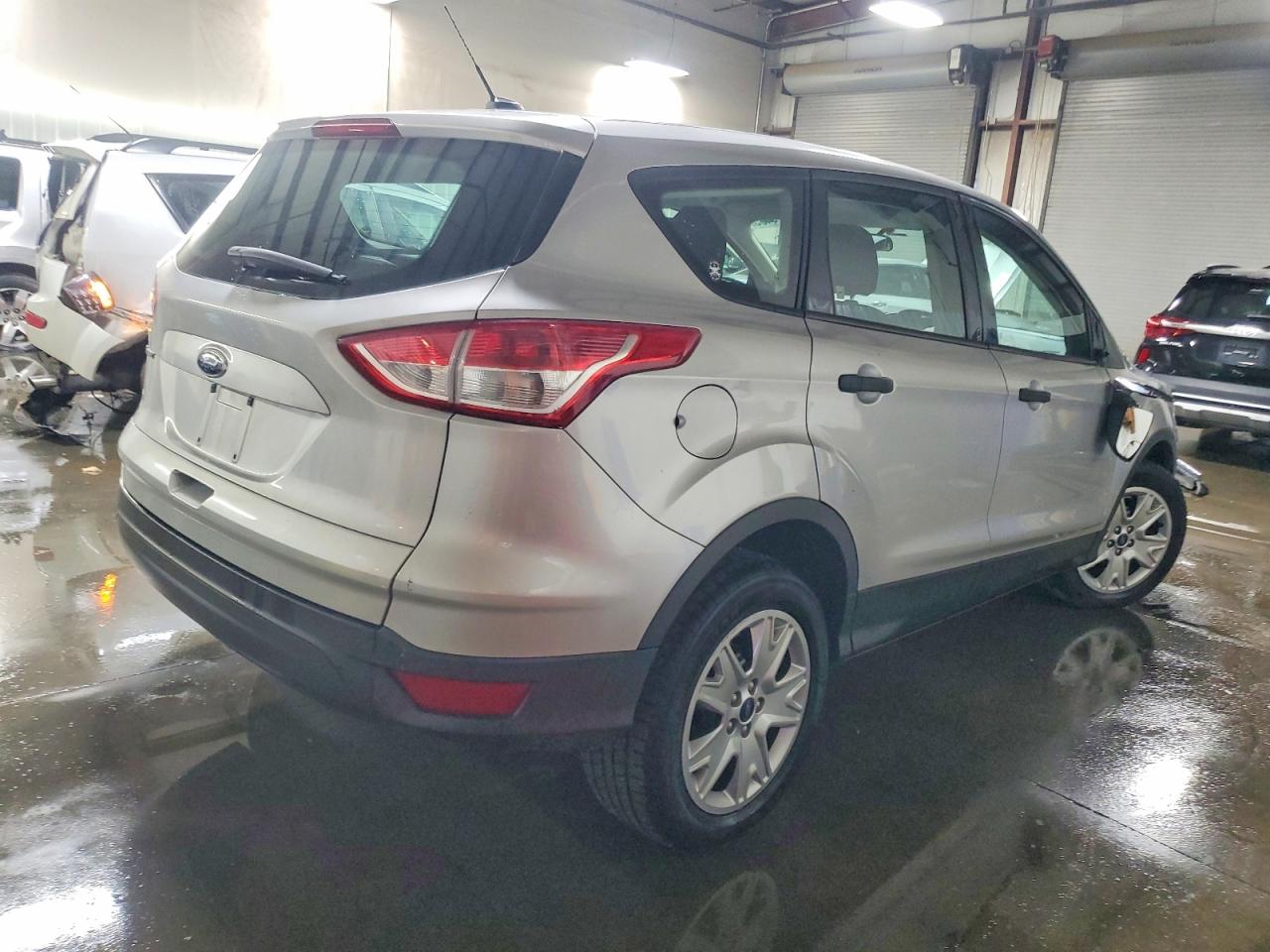 2013 FORD ESCAPE S photo 5