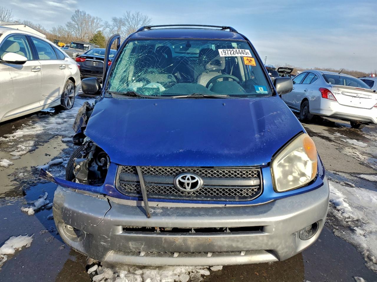 2004 TOYOTA RAV4 photo 5