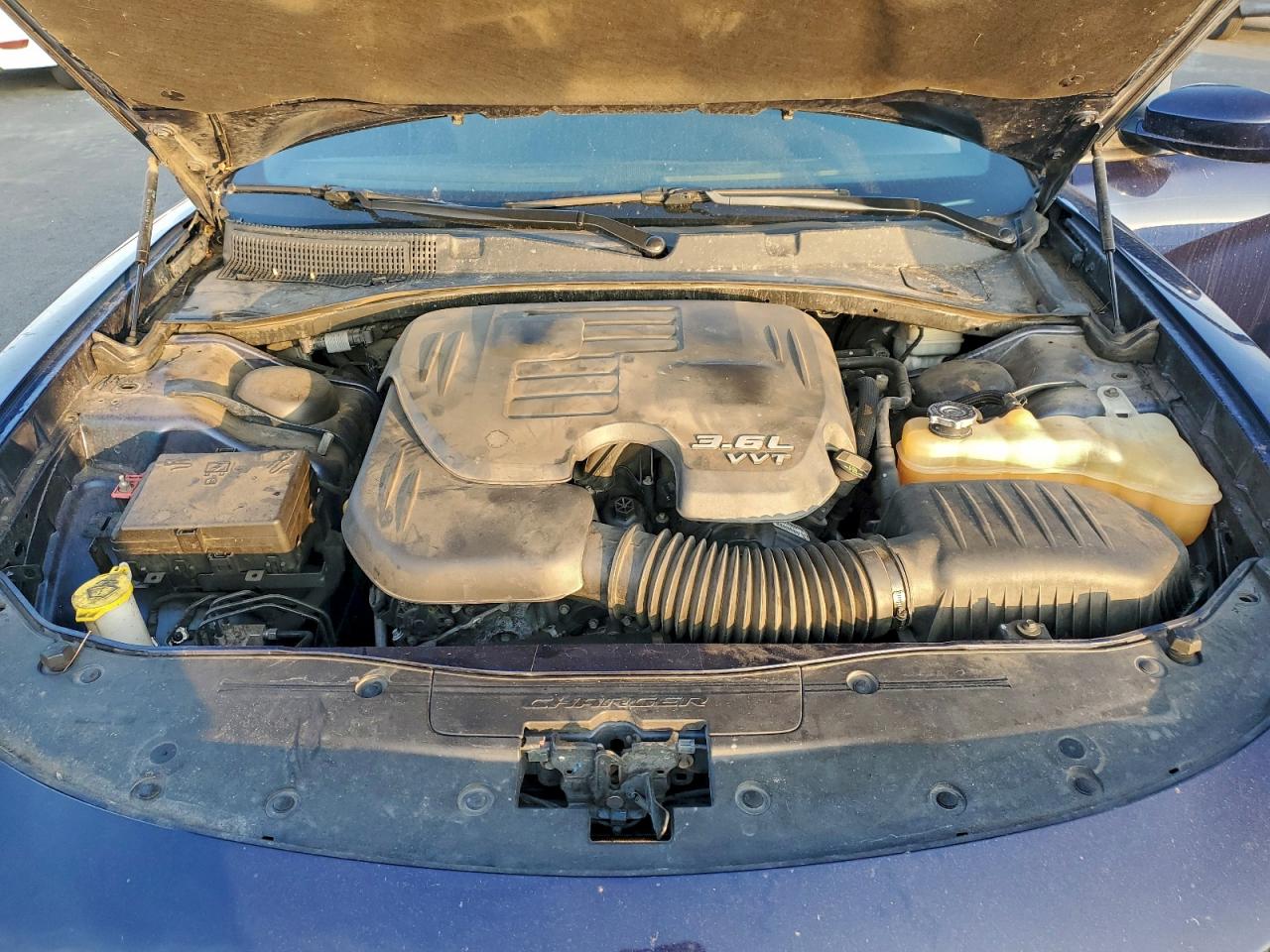 2015 DODGE CHARGER SXT photo 31