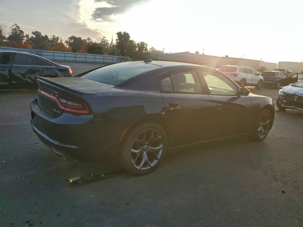 2015 DODGE CHARGER SXT photo 7