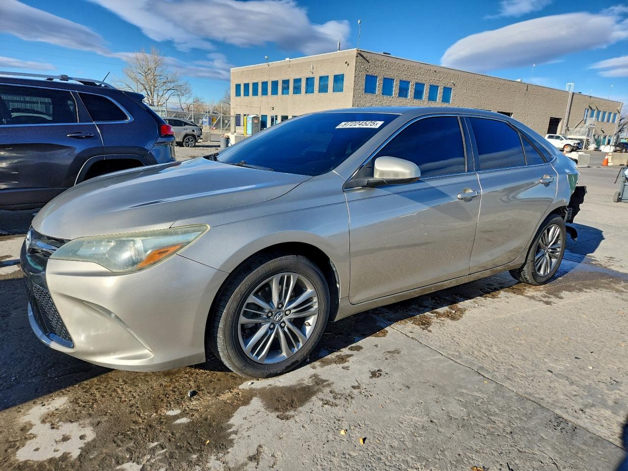 2016 TOYOTA CAMRY