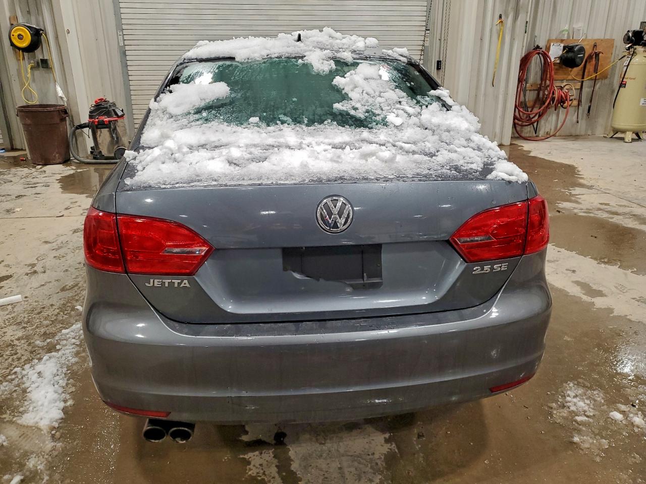 2012 VOLKSWAGEN JETTA SE photo 16