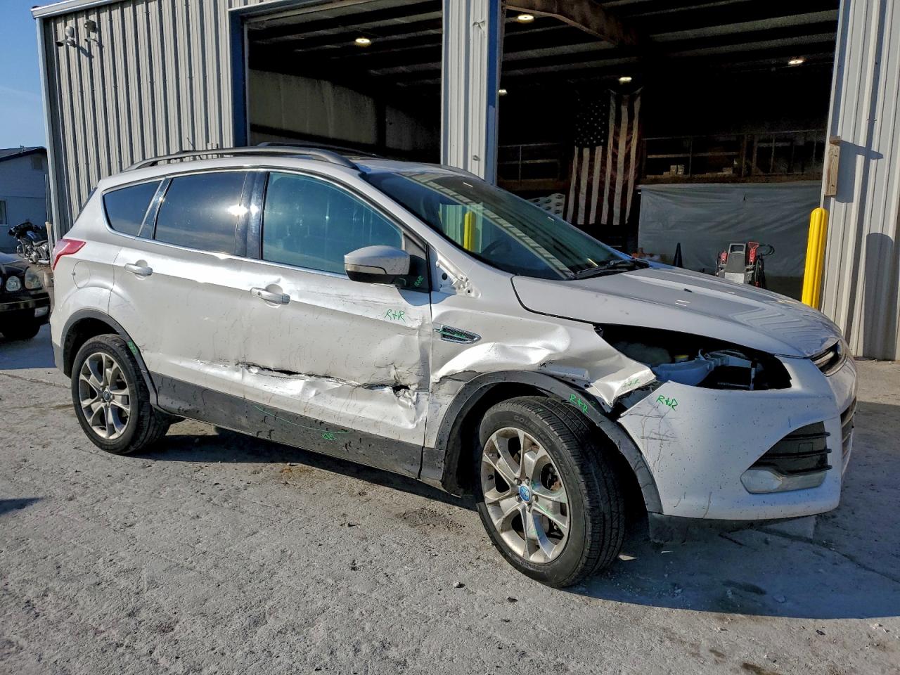 2013 FORD ESCAPE SEL photo 4