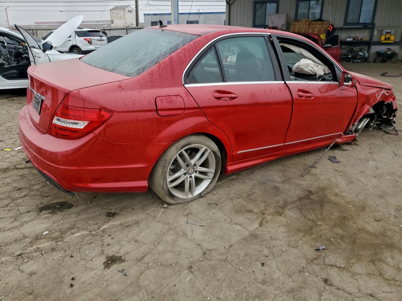 2013 MERCEDES-BENZ C 250 photo 9